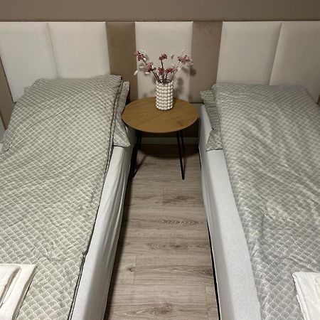 볼레스와비에츠 Bobrowa Przystan 빌라 외부 사진